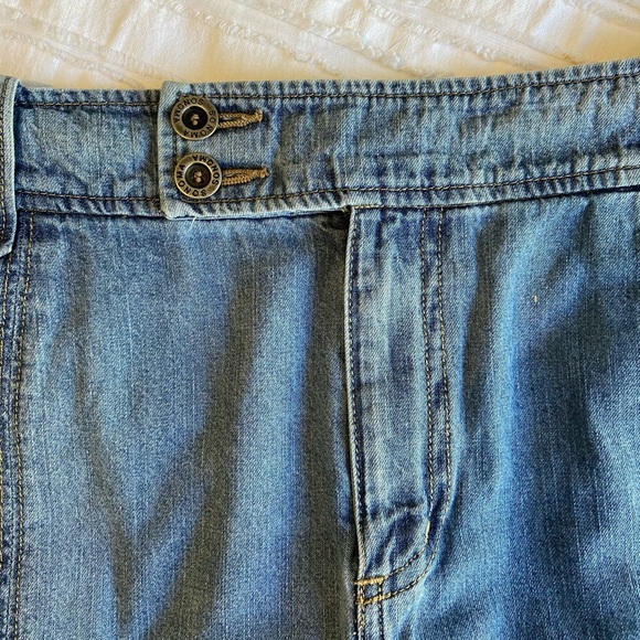 90’s Vintage Denim Skort - Picture 4 of 4